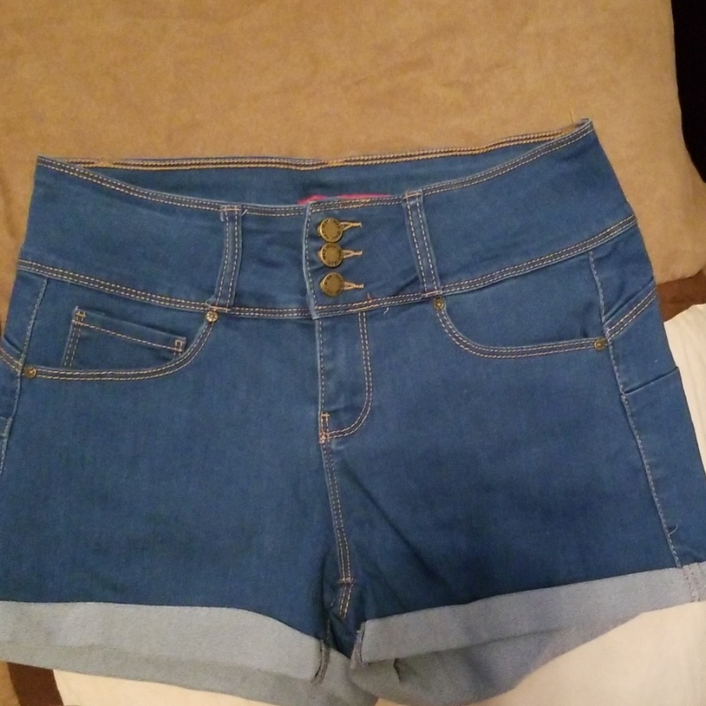 Wax Jean Denim High Waisted Shorts Size Medium